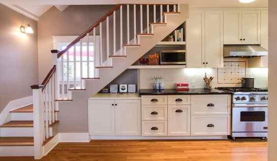 dapur mini bar bawah tangga rak terbuka