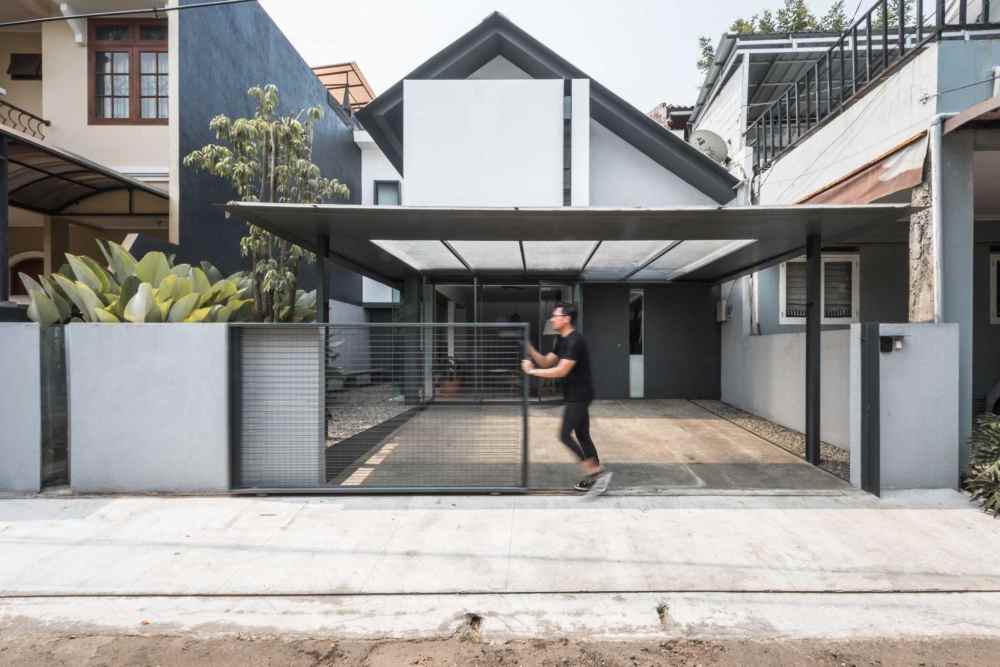 rumah minimalis monokrom
