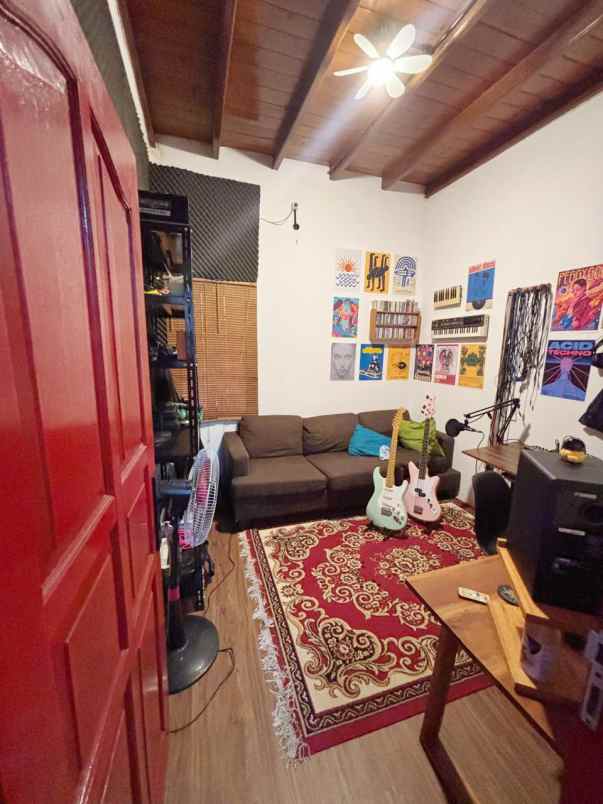 2 lantai siap huni full furnished rumah estetik bekasi