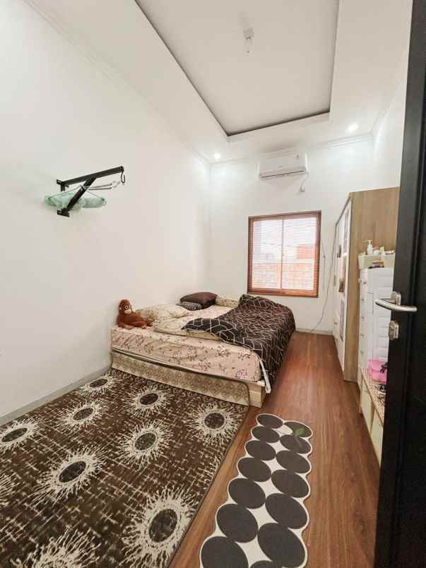 2 lantai siap huni full furnished rumah estetik bekasi