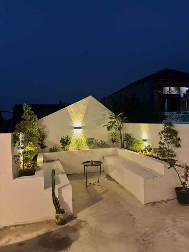 2 lantai siap huni full furnished rumah estetik bekasi