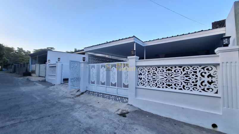 2 unit rumah baru siap huni di kalasan sleman