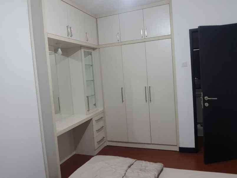 apartemen rasuna epicentrum