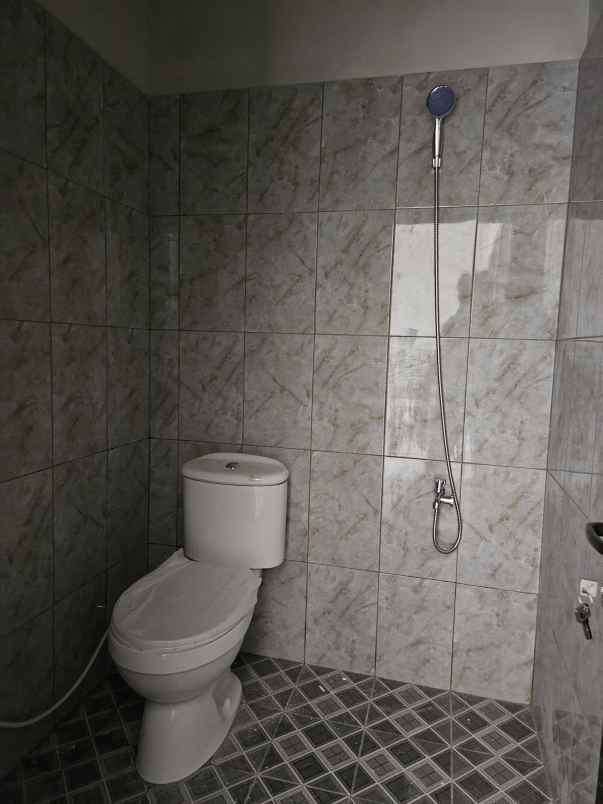 cluster premium harga kaki lima di kawasan gdc depok