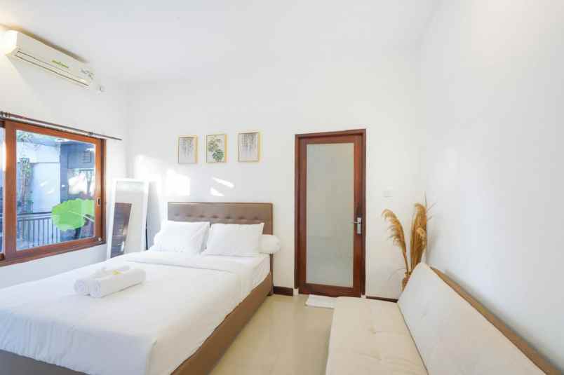 cozy private villa for rent in seminyak