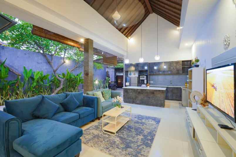 cozy private villa for rent in seminyak