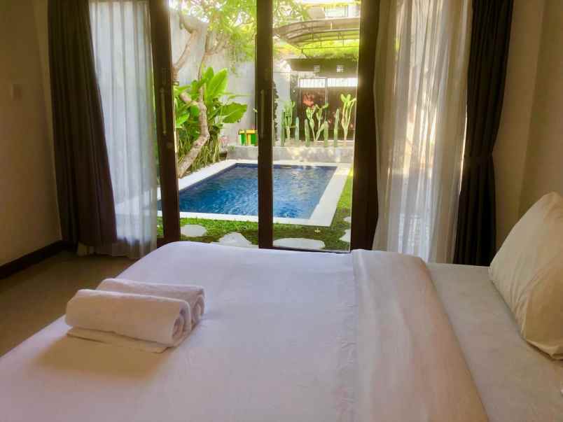 cozy private villa for rent in seminyak