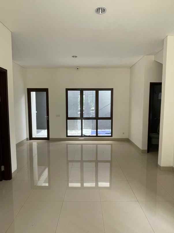 di jual rumah hook aure the mozia bsd city
