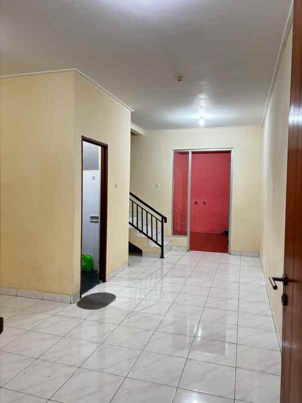 di sewakan cluster arcadia daan mogot tidak banjir