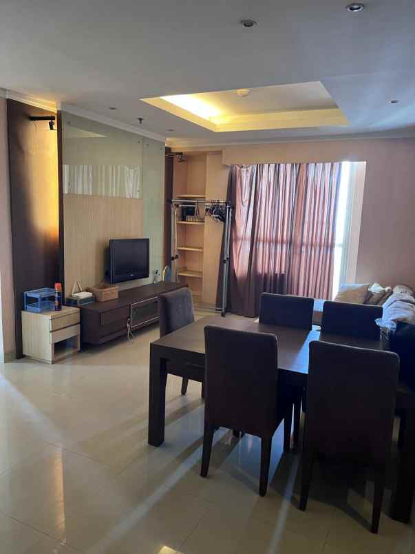 dijual apartemen apartemen paladian park