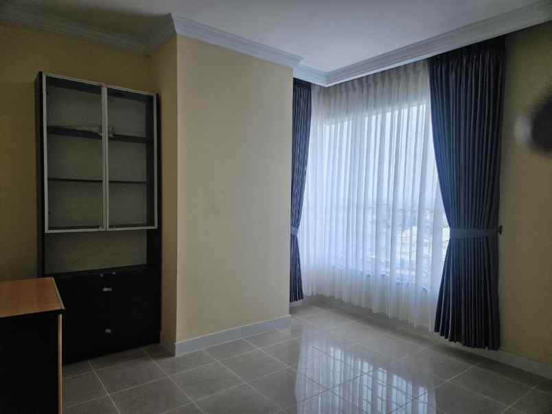dijual apartemen apartemen pantai mutiara