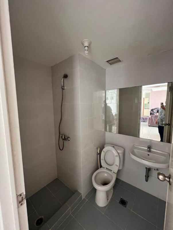 dijual apartemen east coast