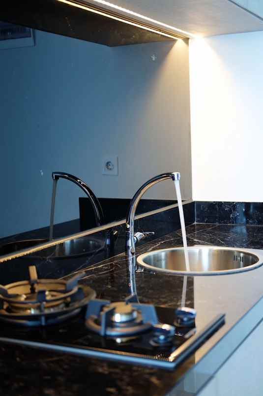 dijual apartemen grand sungkono lagoon venetian