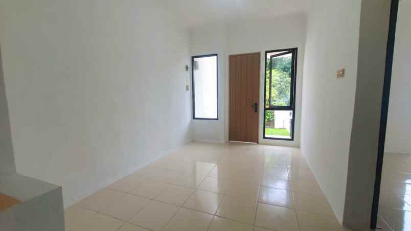 dijual apartemen jl landasan pacu utara