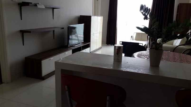 dijual apartemen jl pemuda