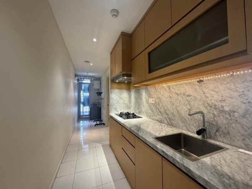 dijual apartemen pluit penjaringan jakarta