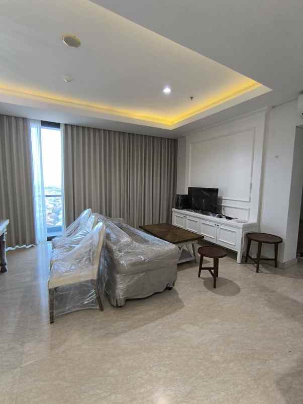 dijual apartemen the voila mayjen sungkono