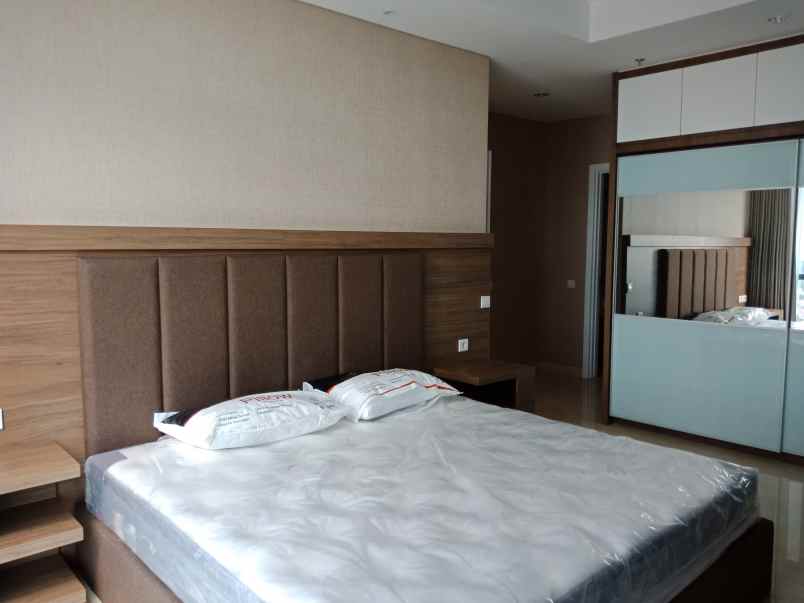 dijual apartemen the voila mayjen sungkono