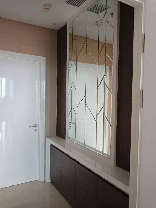 dijual apartemen the voila mayjen sungkono