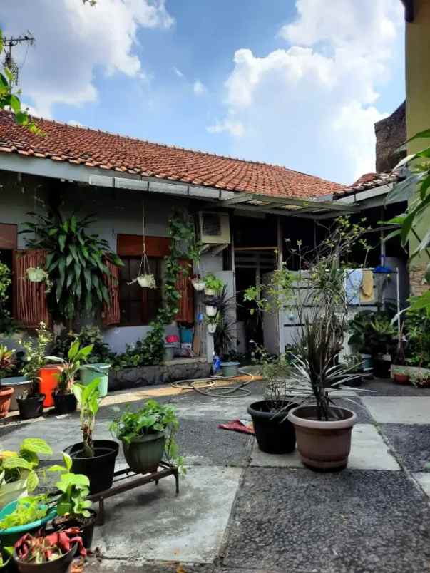 dijual cepat rumah bu di pesanggrahan dekat tol