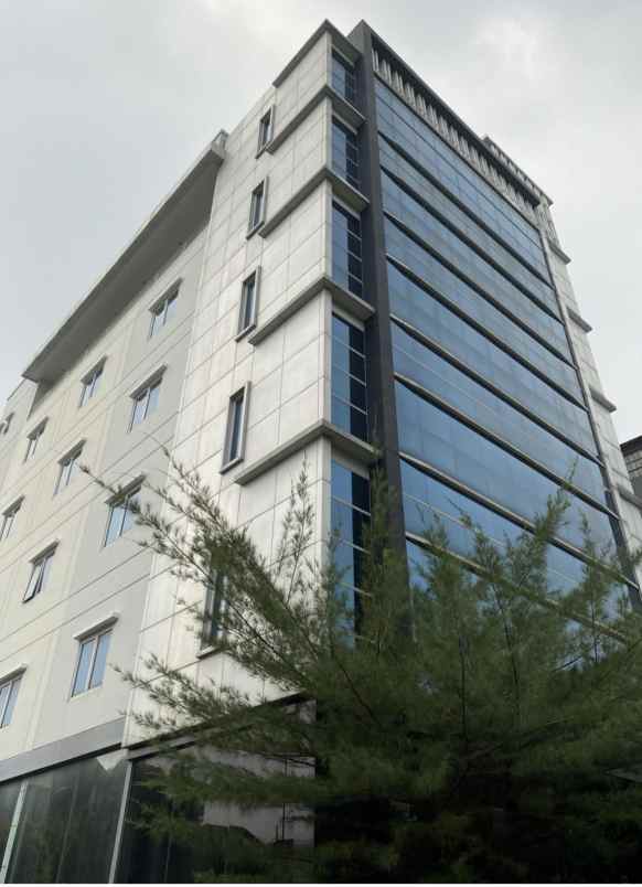 dijual gedunh lokasi jl buncit raya jakarta selatan