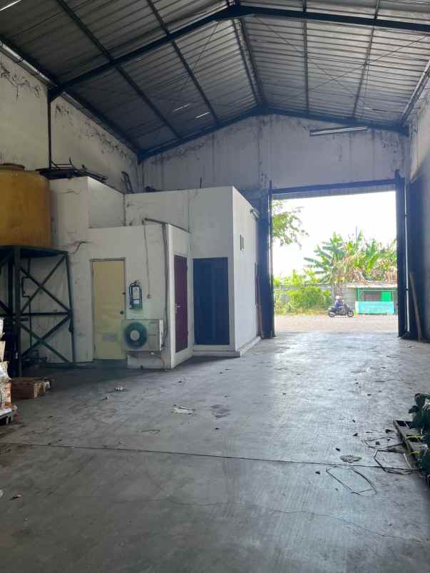 dijual gudang mutiara margomulyo permai surabaya barat