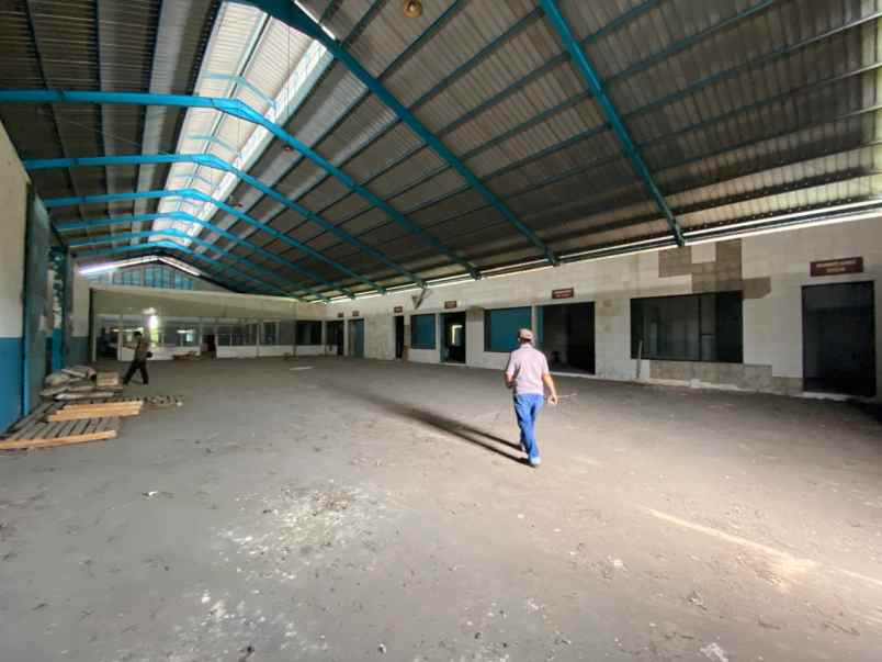 dijual gudang siap pakai mojoanyar mojokerto