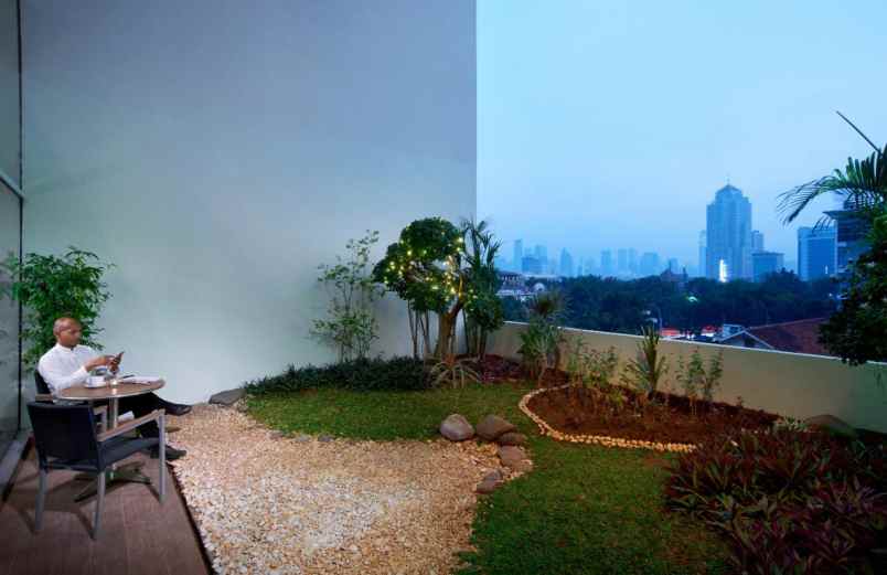 dijual hotel pancoran