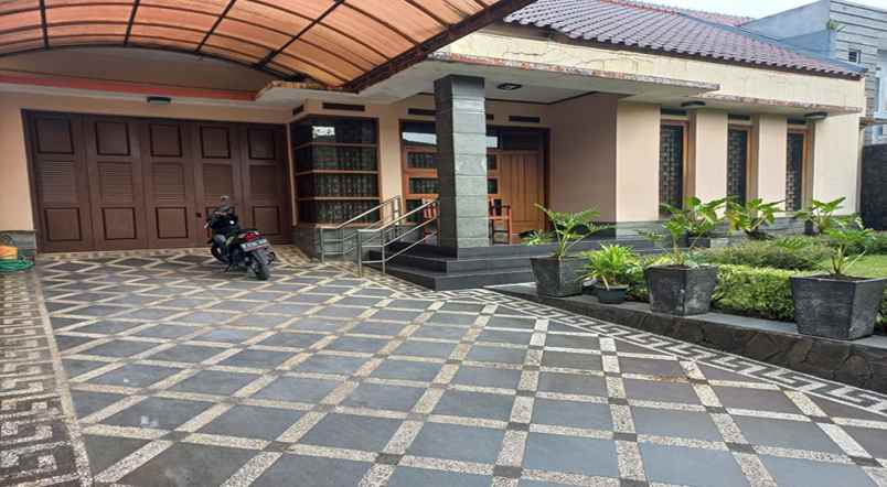 dijual kost babakan jati