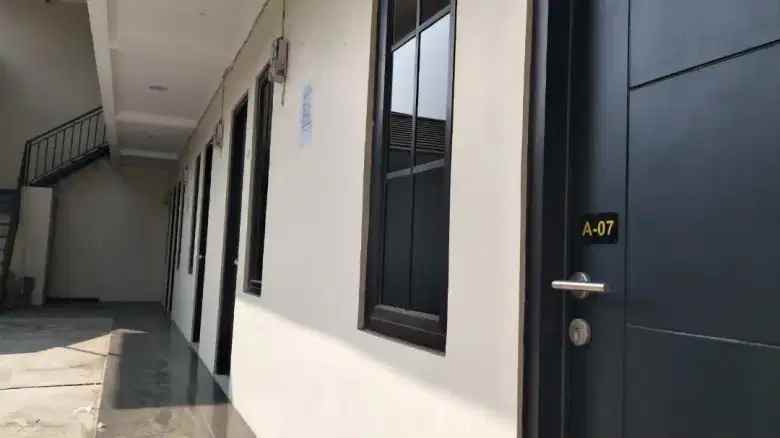 dijual kost karangtengah