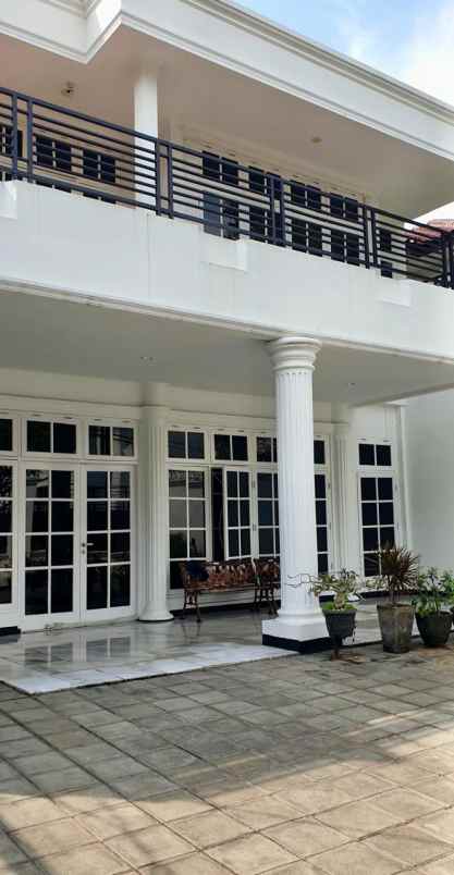 dijual kost menteng