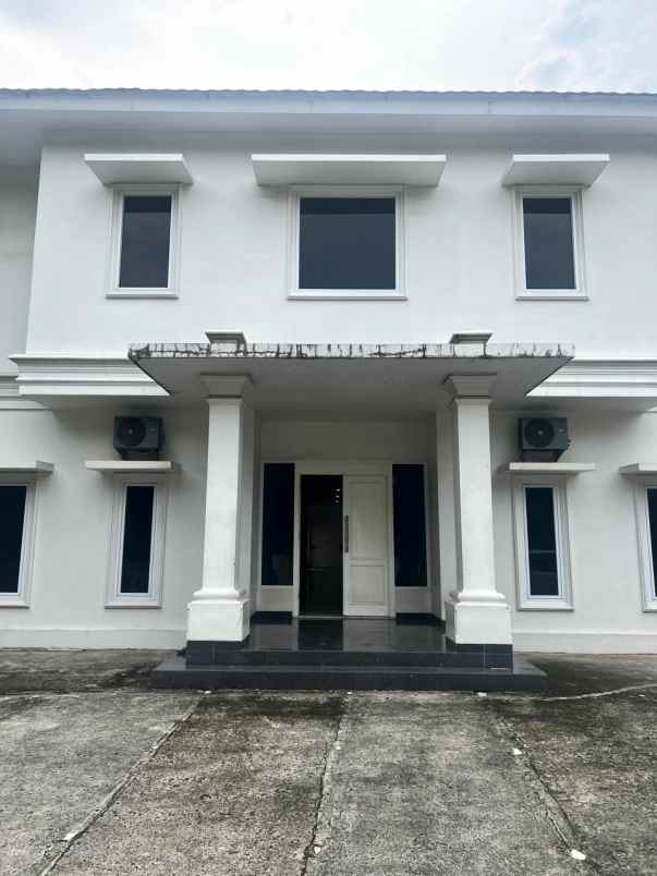 dijual kost menteng