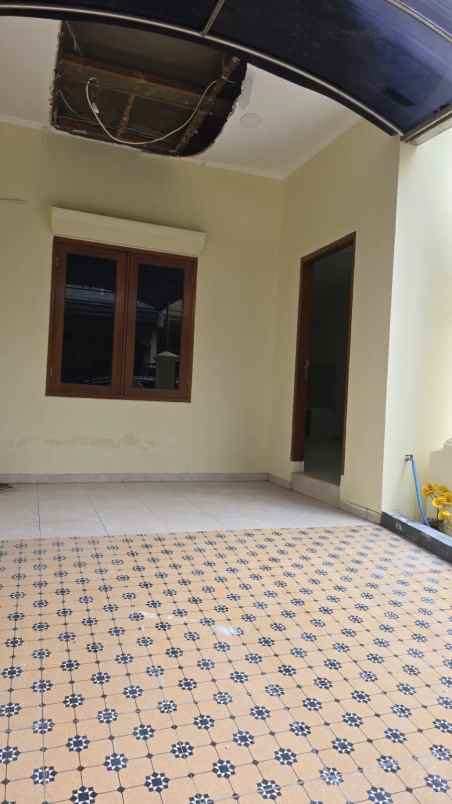 dijual kost nirwana eksekutif wonorejo