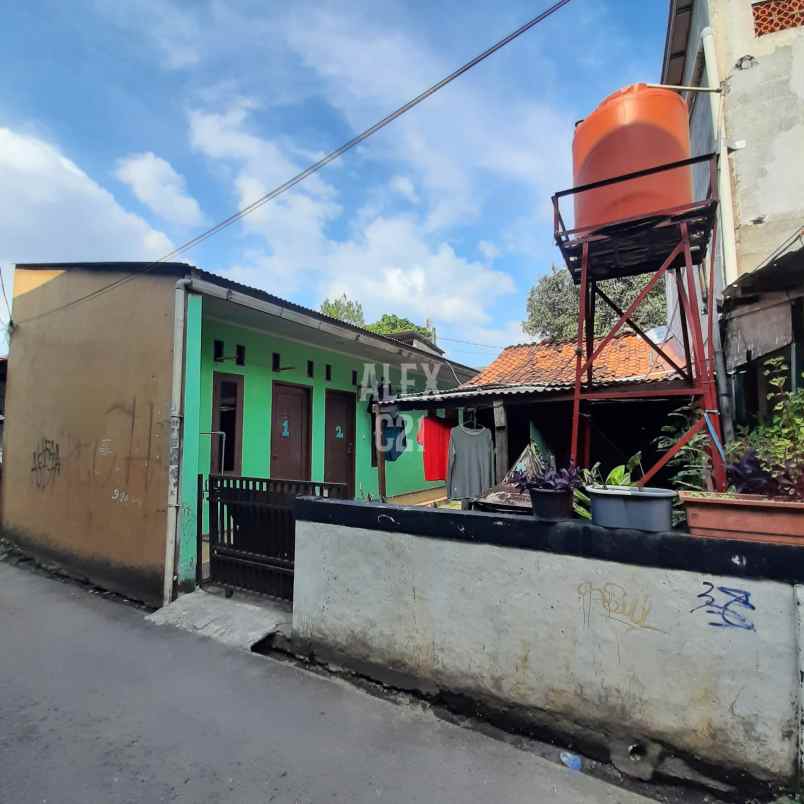 dijual kost tanjung barat