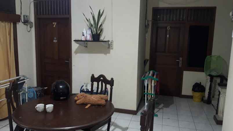 dijual kost tanjung duren selatan