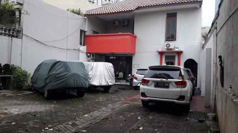 dijual kost tanjung duren selatan