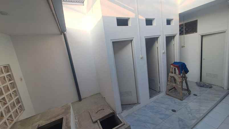 dijual kost wismasari