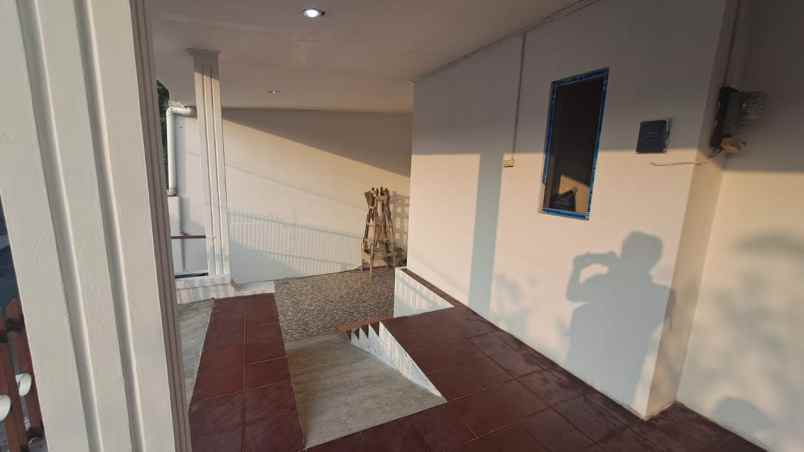 dijual kost wismasari