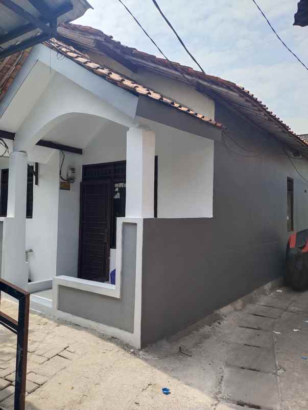 dijual murah rumah shm di cikokol tangerang