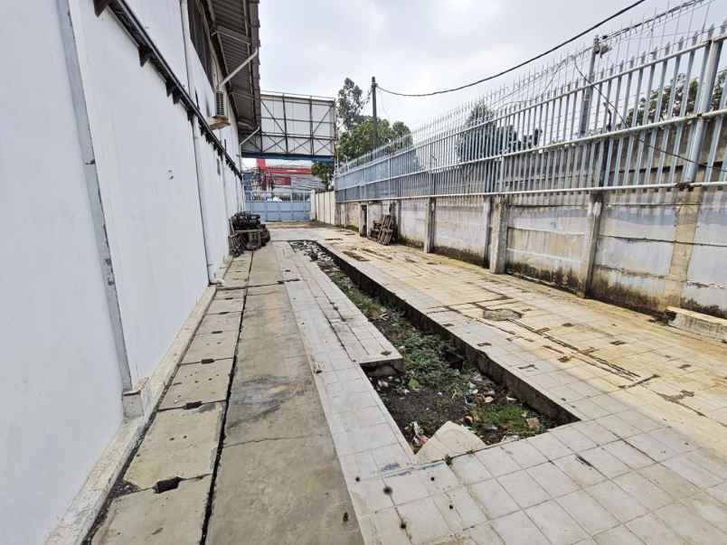 dijual ruko gudang kantor jalan raya kh hasyim