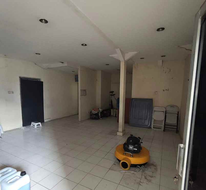 dijual ruko gudang kantor jalan raya kh hasyim