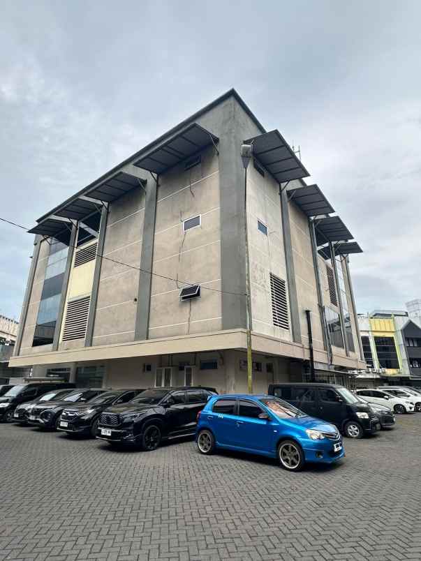 dijual ruko gudang kantor jalan raya sukomanunggal jaya