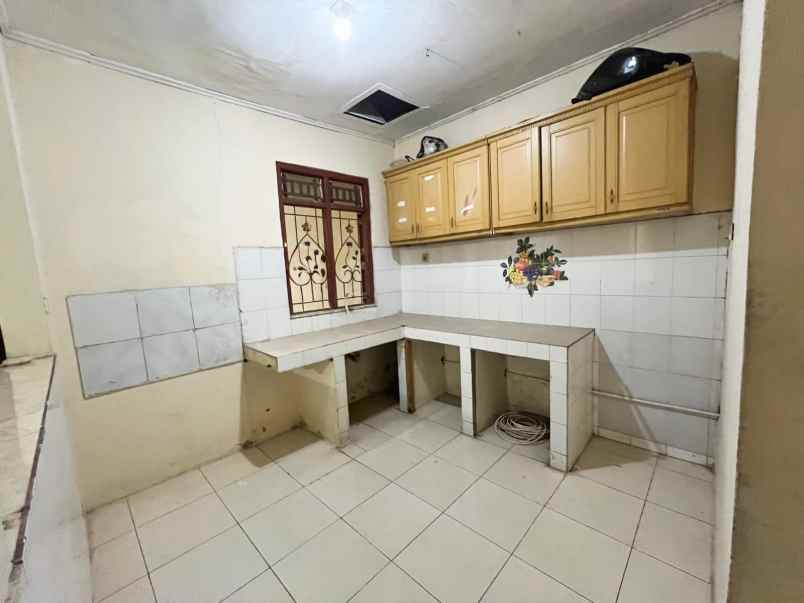 dijual ruko gudang kantor jalan taman kintamani