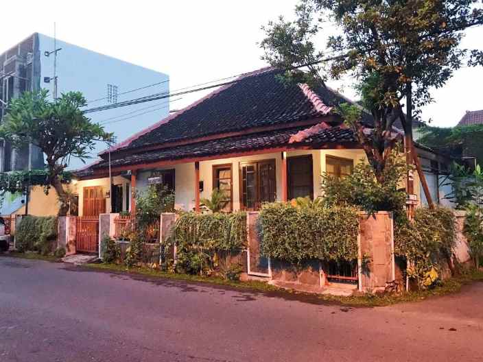 dijual ruko gudang kantor jl surokarsan tamansiswa