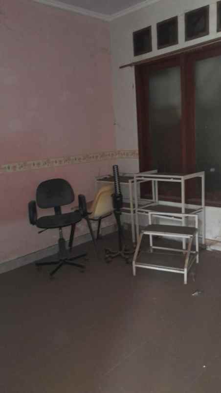 dijual rumah 2 lantai shm di villa bintaro tangerang