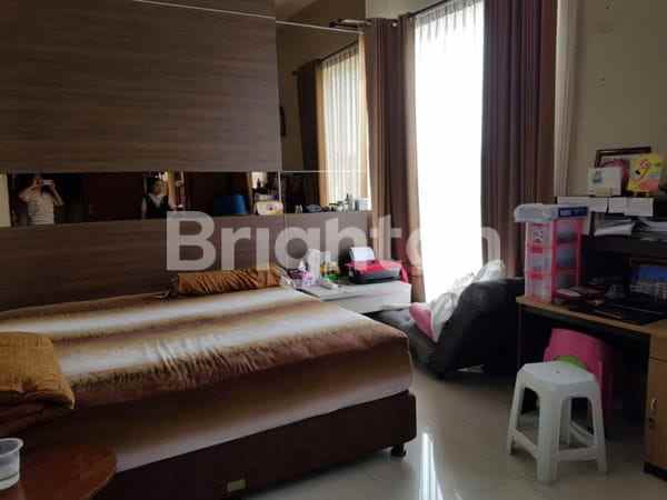 dijual rumah araya 2