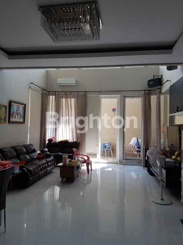 dijual rumah araya 2