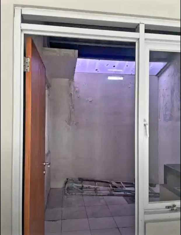 dijual rumah arcamanik