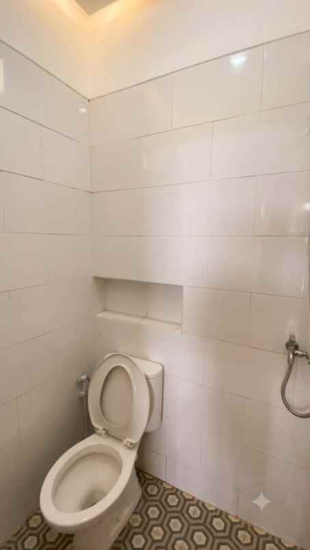 dijual rumah asrikaton pakis malang