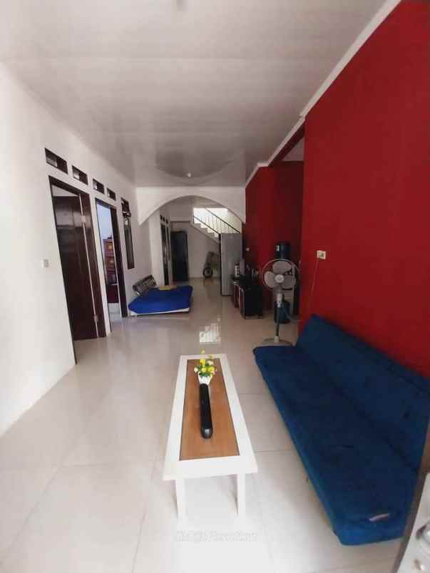 dijual rumah bagus di bukit nusa indah ciputat